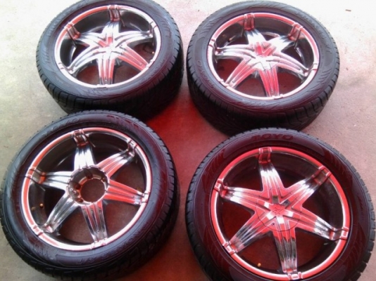 ล้อขอบ 20 พร้อมยาง TOYO Japan 255/50R20 ปี12