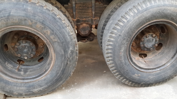 ขายด่วนไอ้หลงโบสองเพลาดั้มสภาพพร้อมใช้สุดๆFN527MTF-1900 โทร0801515451