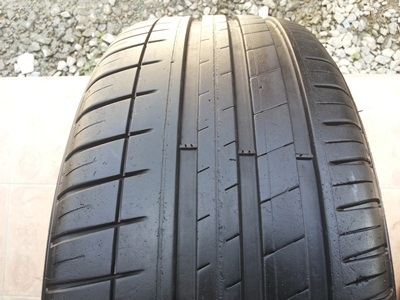 ขายยาง205/50/17ปี 1112 MICHERLIN PILOT SPORT3 1 ชุด