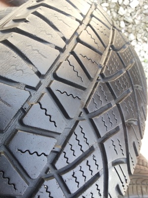 ขายยาง225/70/15 ปี 0611 MICHERLIN LATITUDE CROSS 1 ชุด ขายยาง225/70/15 ปี 0611 MICHERLIN LATITUDE CROSS 1 ชุด