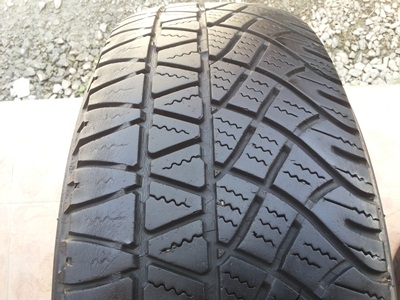 ขายยาง225/70/15 ปี 0611 MICHERLIN LATITUDE CROSS 1 ชุด