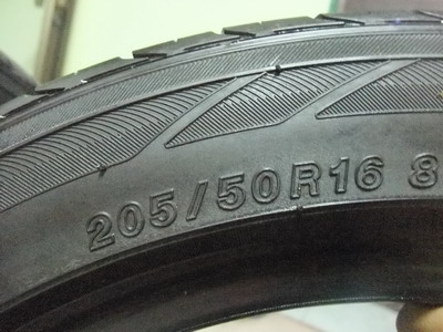ยาง Yokohama 205/50/16 ปี 10