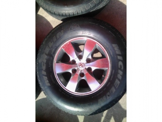 ล้อเดิมวีโก้ขอบ16พร้อมยางมิชชิลิน 265 70R16