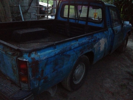 ขาย isuzu kb20หน้าเบนส์ ทะเบียนเต็มพร้อมโอน ขาย isuzu kb20หน้าเบนส์ ทะเบียนเต็มพร้อมโอน