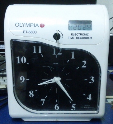เครื่องตอกบัตร OLYMPIA ET-6800 สภาพดีมาก ขายถูก