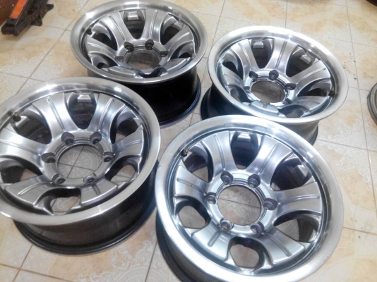 ขอบ15/6/139กว้าง7.5ออฟ-5 ก้านสีไฮเปอร์ขอบเงา ขาย 5500 สนจัยดูของได้ที่ คลอง2 คลองหลวง  0898128457 ไอดี chaichaimax  ซ.บงกช11https://www.facebook.com/profile.php?id=100006231031308