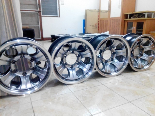 ขอบ15/6/139กว้าง7.5ออฟ-5 ก้านสีไฮเปอร์ขอบเงา ขาย 5500 สนจัยดูของได้ที่ คลอง2 คลองหลวง  0898128457 ไอดี chaichaimax  ซ.บงกช11https://www.facebook.com/profile.php?id=100006231031308