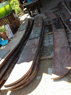 ขายไม้จั่วลูกฟักและปั้นลมไม้แดง รื้อมาจาก รี ภูเก็จ