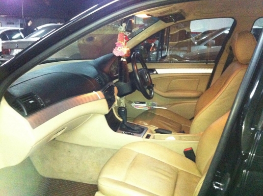 ขาย BMW E46 ปี2004 top 318i ค่ะ