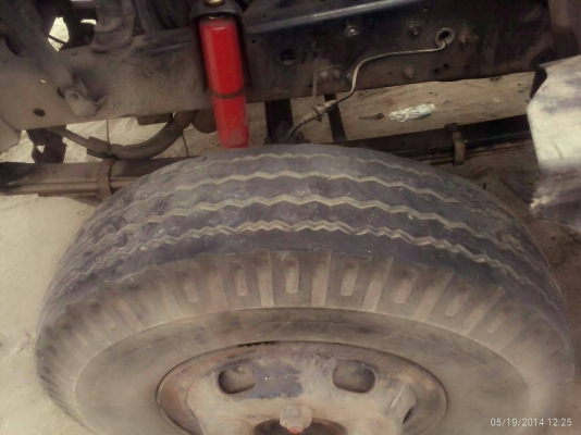 เดก้า195แรงFRR32-2 6ล้อกลางยาง825-16 เดก้า195แรงFRR32-2 6ล้อกลางยาง825-16