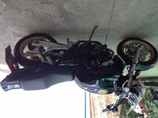 ขายหรือแลกรถกะบะในราคาใกล้เคียงกัน ขายมอเตอร์ไซค์ CB-400 ปี96 ราคาโดนๆ 79,000 บาท ติดต่อ คุณเอ๋ 092-6356419