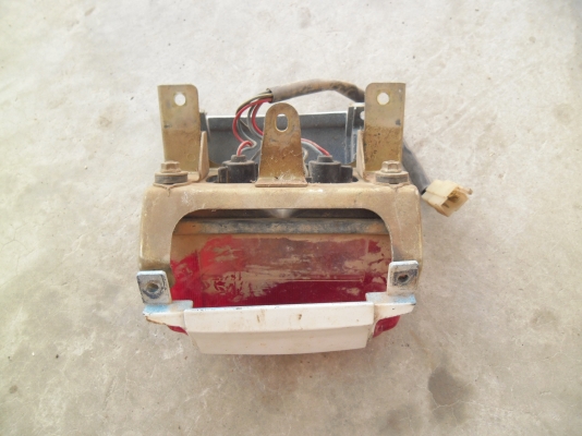 ไฟท้ายเซอร์