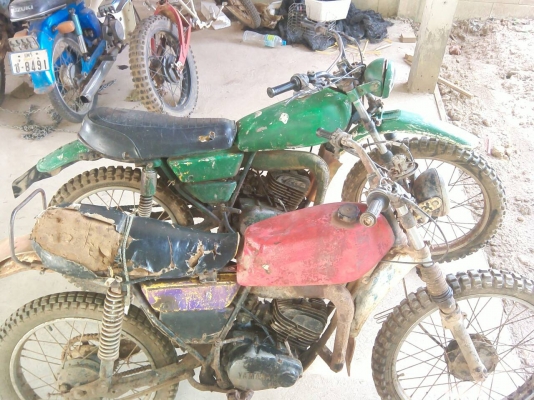 ขาย yamaha dt  100 2 คันถูกๆ