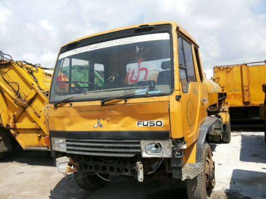 ลูกค้าที่ซื้อรถหกล้อFUSOทะเบียน93-7792 กทม มารับทะเบียนได้แล้ว