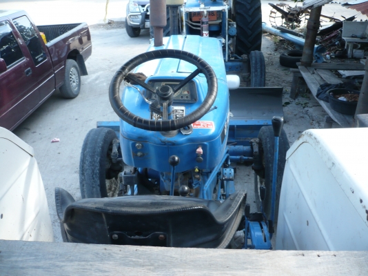 ขายรถไถ ฟอร์ด 6640 พร้อมดันหน้า พร้อมพานหลัง