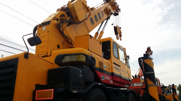 ขายรถเครน KOBELCO 16 ตัน RK160-2 ปี 1995 นำเข้าจากญี่ปุ่นสภาพดีพร้อมใช้งาน  พร้อมทะเบียน
