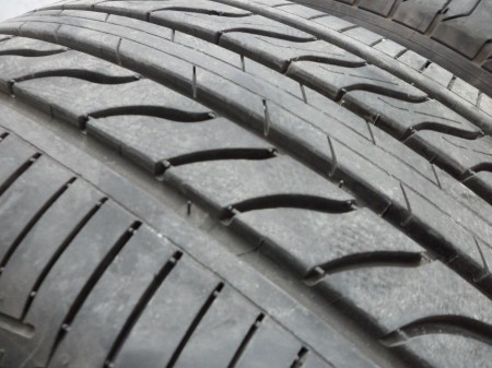 ขายยาง 205-55-16 Michelin Primacy lc ปลายปี11