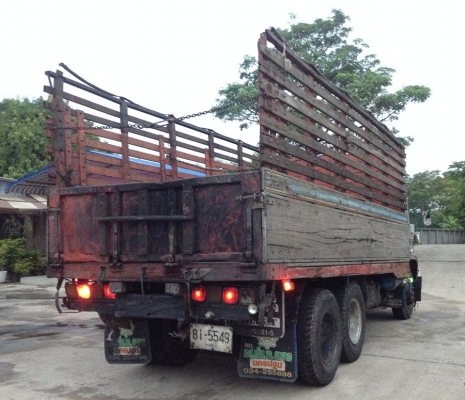 ปรับราคารีบขาย10ล้อJCM พร้อมใช้งาน วิ่งทางไกลต่างจังหวัดสบาย 082-381-6797  (รถวิ่งงานไม้ปกติทุกวัน)