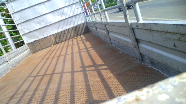 รถหกล้อ ISUZU NQR รถปี 48 150 แรงม้า รถบ้านสวยเนี๊ยบ มีทะเบียนครบ ราคาต่อรองได้.