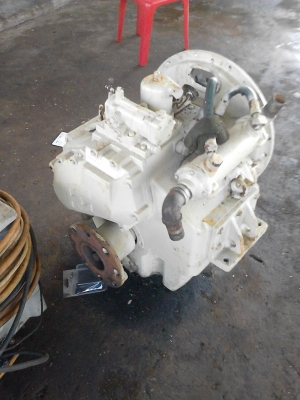 ขายเกียร์เรือ จีนแดง 135A 6:1