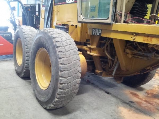 140H # 2ZK01248 : USED MOTOR GRADER CATTERPILLAR by kung0813062283