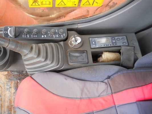 รถแบคโฮ HITACHI ZX350-1 มีทะเบียน