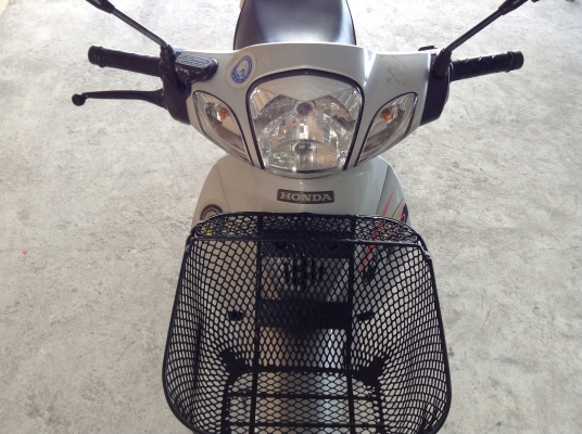 ขาย!!! เวฟ125s สภาพสวย ล้อโตDiD ปี46 รถเครื่องดีคับ ทะเบียนครบ