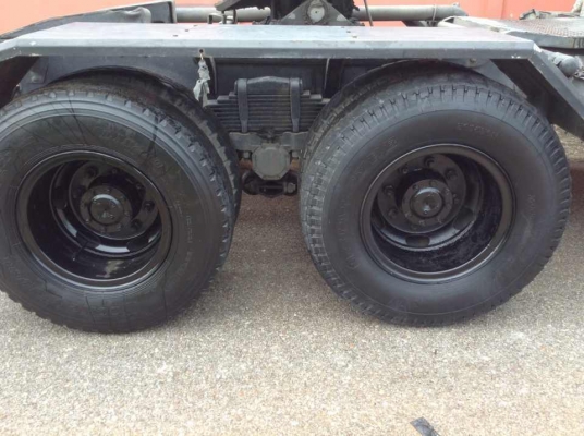 ขายรถ 10ล้อ MITSUBISHI FUSO(FN527) หัวลาก 2 เพลาเครื่อง 220 แรง ปี45 แท้ โบอินเตอร์ เกียร์ 10 สปีด ราคา 750,000 บาท