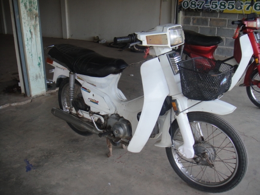 ขาย คัสต้อม สีขาว เดิมสวย ทะเบียนพร้อมชุดโอน ขาย คัสต้อม สีขาว เดิมสวย ทะเบียนพร้อมชุดโอน