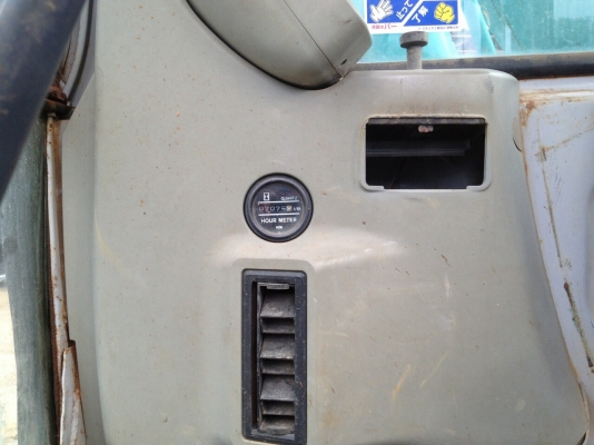 รถขุด KOBELCO SK115 SR