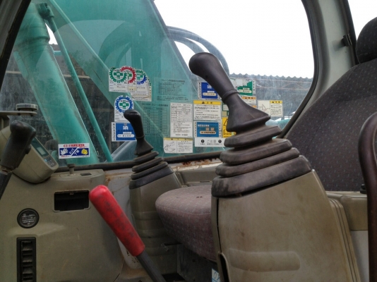 รถขุด KOBELCO SK115 SR