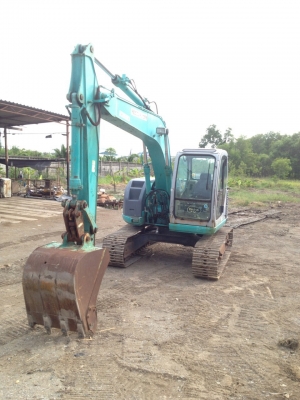 รถขุด KOBELCO SK115 SR