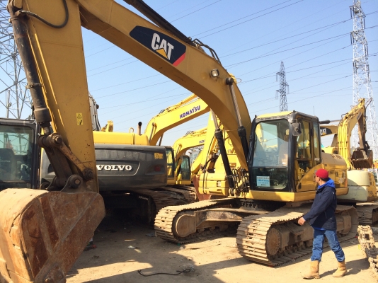 รถแบคโฮมือสอง CAT 320D สภาพรถเยี่ยม 090-268-2646 พร้อมจัด ไฟแนนซ์