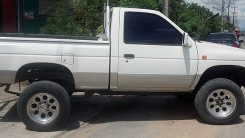 ขาย NISSAN BigM 4WD