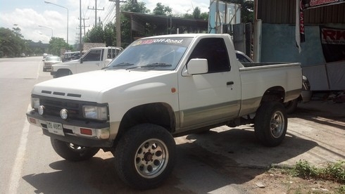 ขาย NISSAN BigM 4WD