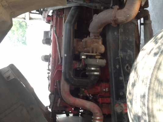 สิบล้อสองเพลาดั้มมีระบบลากพ่วง สิบล้อสองเพลาดั้มมีระบบลากพ่วง