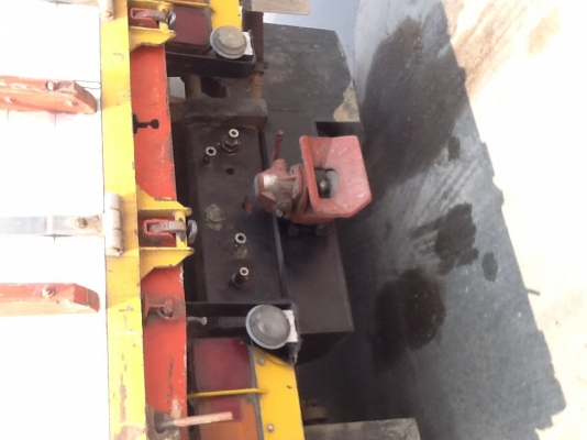 สิบล้อสองเพลาดั้มมีระบบลากพ่วง