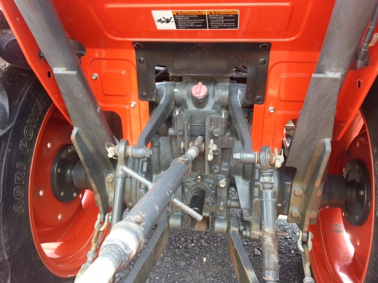 นางฟ้าชัดๆๆๆๆ...คูโบต้าL3008 4 WD ใบมีด ผาน 5 ทำงาน 169 ชั่วโมง..เอกสารพร้อม