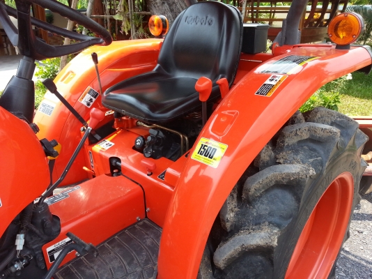 นางฟ้าชัดๆๆๆๆ...คูโบต้าL3008 4 WD ใบมีด ผาน 5 ทำงาน 169 ชั่วโมง..เอกสารพร้อม