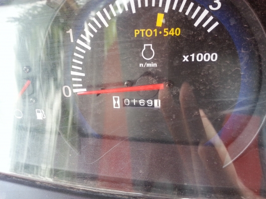 นางฟ้าชัดๆๆๆๆ...คูโบต้าL3008 4 WD ใบมีด ผาน 5 ทำงาน 169 ชั่วโมง..เอกสารพร้อม