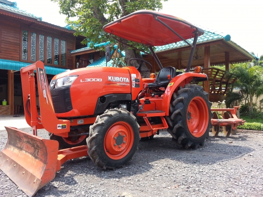 นางฟ้าชัดๆๆๆๆ...คูโบต้าL3008 4 WD ใบมีด ผาน 5 ทำงาน 169 ชั่วโมง..เอกสารพร้อม