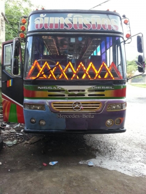 รถบัส เครื่อง nissun PD6 เทอร์โบพวงมาลัยเพาเวอร์ เบรกจิฟฟี่ ช้วงล่าง nissun ทะเบียน 30 รถบัส เครื่อง nissun PD6 เทอร์โบพวงมาลัยเพาเวอร์ เบรกจิฟฟี่ ช้วงล่าง nissun ทะเบียน 30