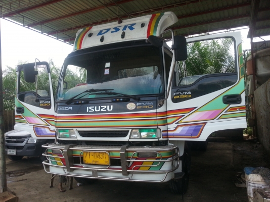 รถอีซูซุ230 เพลาเดียว