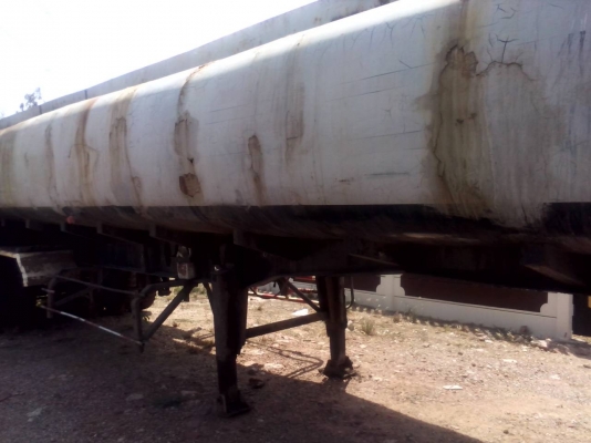 ขายตามสภาพรถใช้งานอยู่ถังบรรุน้ำมัน 3 เพลา ลดราคาเหลือ250,000 ขายตามสภาพรถใช้งานอยู่ถังบรรุน้ำมัน 3 เพลา ลดราคาเหลือ250,000