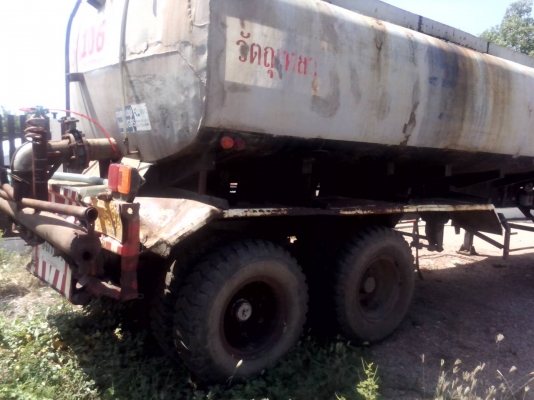 ขายด่วนบรรทุกน้ำมัน 3 เพลา ราคา 180000