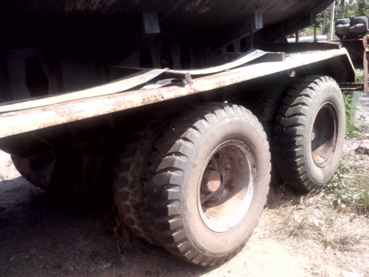 ขายด่วนบรรทุกน้ำมัน 3 เพลา ราคา 180000