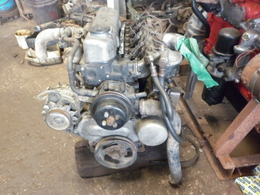 ขายเครื่องพร้อมเกียร์ 4DR5