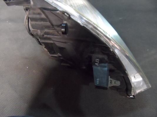 ขาย ไฟหน้า โคมขาว ซีนอน xenon Honda Stream