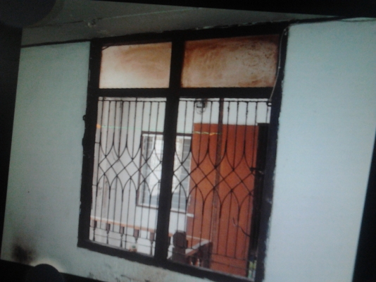 ข-ายบ้านไม้พร้อมรื้อถอน จำนวน 2 หลัง 65.000 สนใจ ติดต่อ 086-1336693