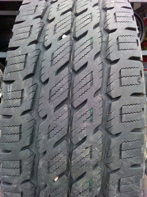 ขายยาง Nitto 235/75/R15 ปี09 สนใจ 094-2539514